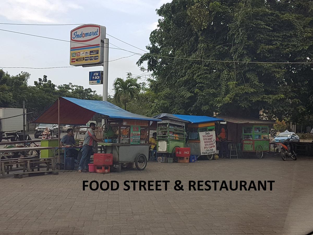 Traveller Home Tangerang Exterior photo